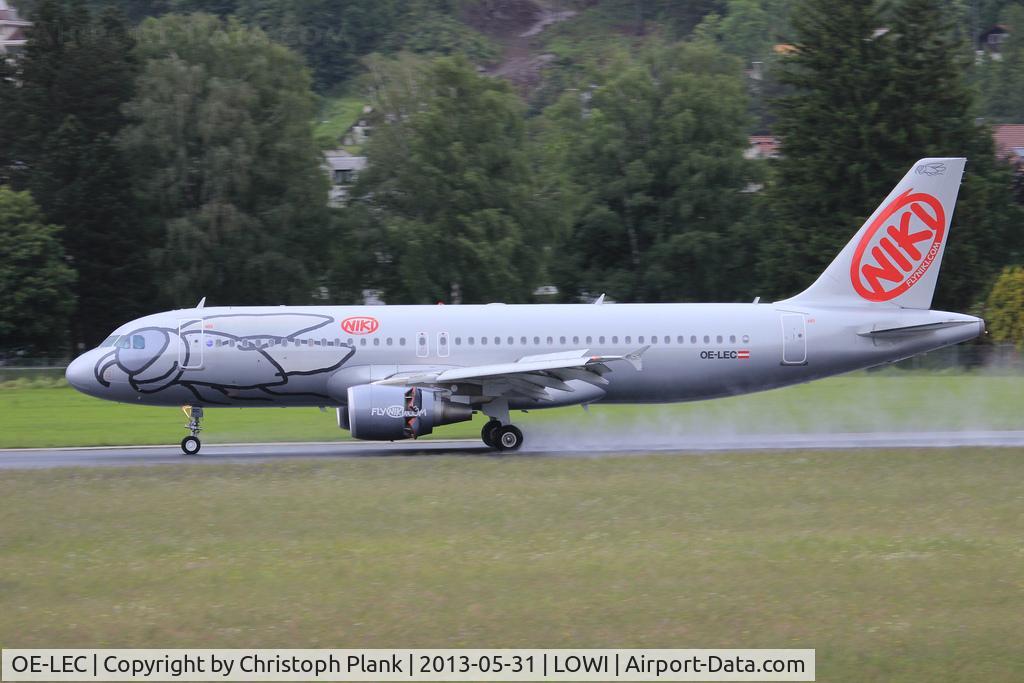 OE-LEC, 2010 Airbus A320-214 C/N 4316, landing on Runway 26 from Palma de Mallorca
