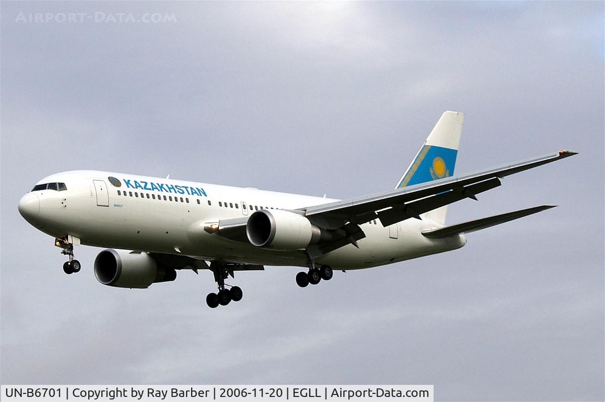 UN-B6701, 2001 Boeing 767-2DXER C/N 32954, Boeing 767-2DXER [32954] (Kazakstan Government) Heathrow~G 20/11/2006