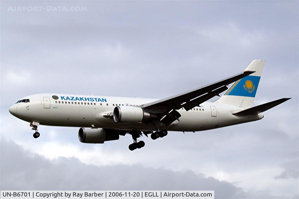 UN-B6701, 2001 Boeing 767-2DXER C/N 32954, Boeing 767-2DXER [32954] (Kazakstan Government) Heathrow~G 20/11/2006