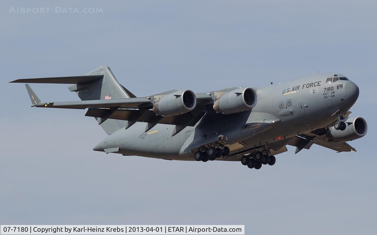 07-7180, 2008 Boeing C-17A Globemaster III C/N P-180, US Air Force