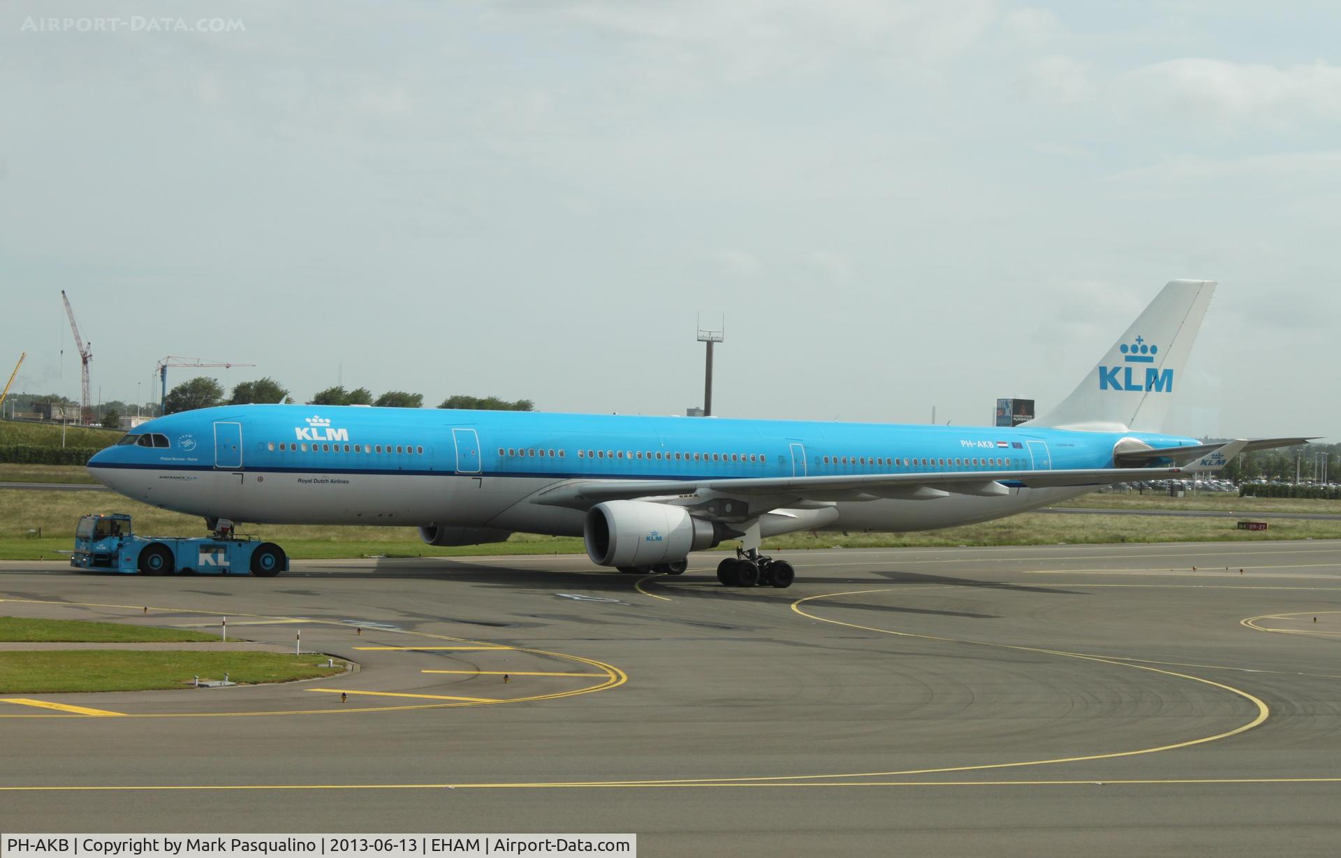 PH-AKB, 2012 Airbus A330-303 C/N 1294, Airbus A330-300
