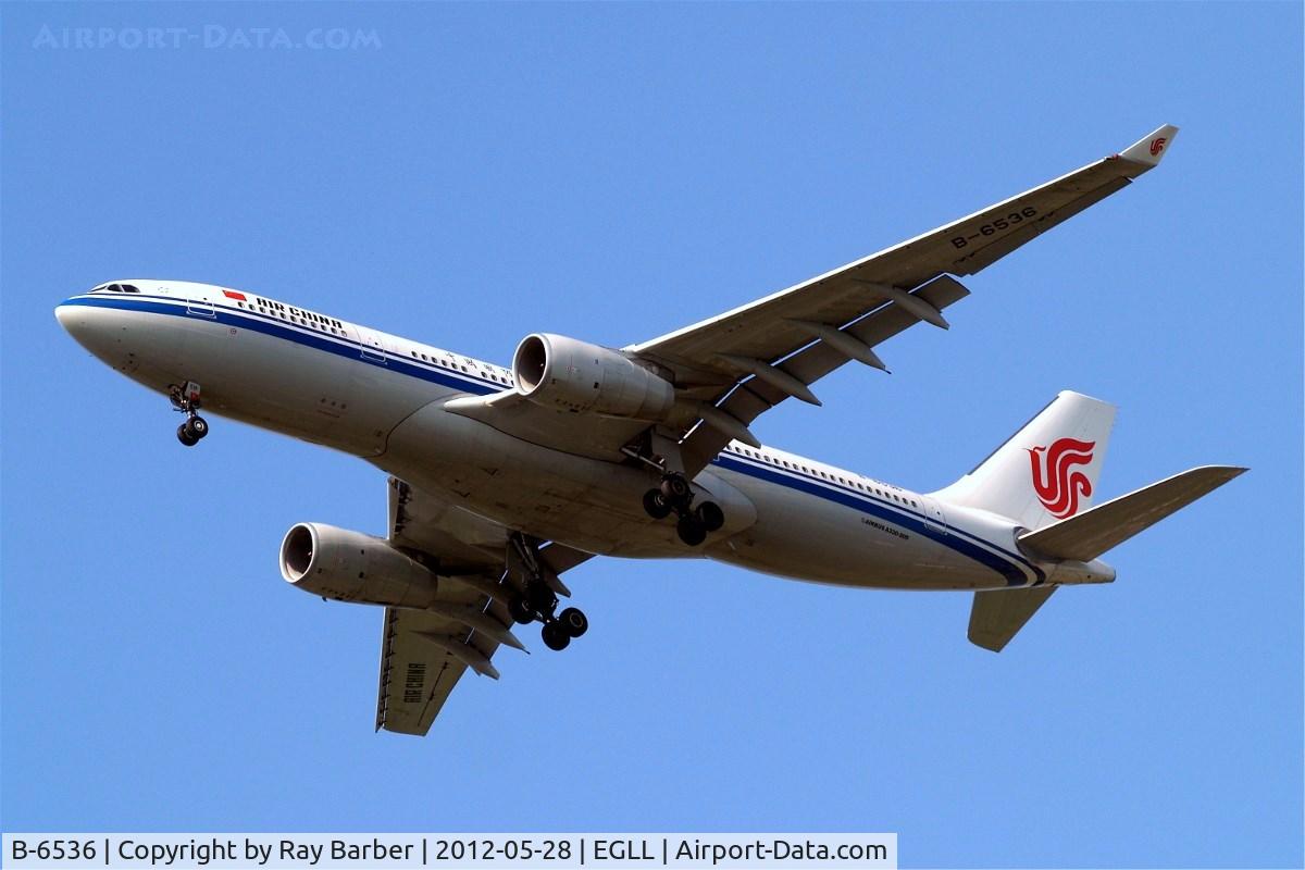B-6536, 2011 Airbus A330-243 C/N 1260, Airbus A330-243 [1260] (Air China) Home~G 28/05/2012. On approach 27R.