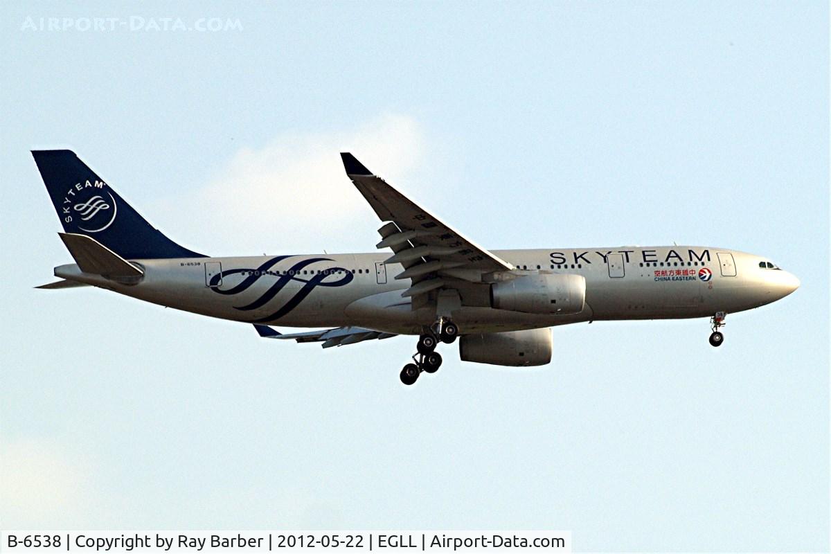 B-6538, 2011 Airbus A330-243 C/N 1267, Airbus A330-243 [1267] (China Eastern Airlines) Home~G 22/05/2012. On approach 27L.