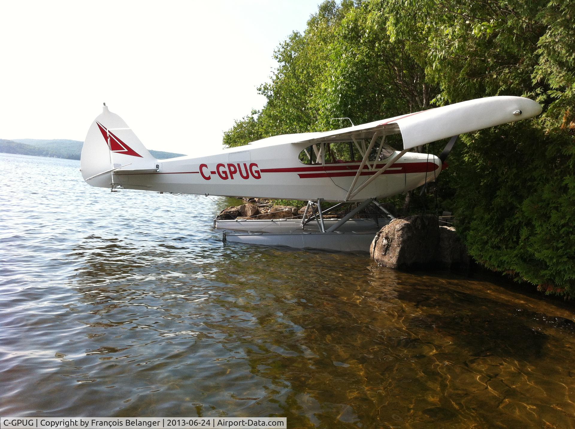 C-GPUG, 1947 Piper PA-12 Super Cruiser C/N 12 1795, Piper Pa12-150 on edo floats