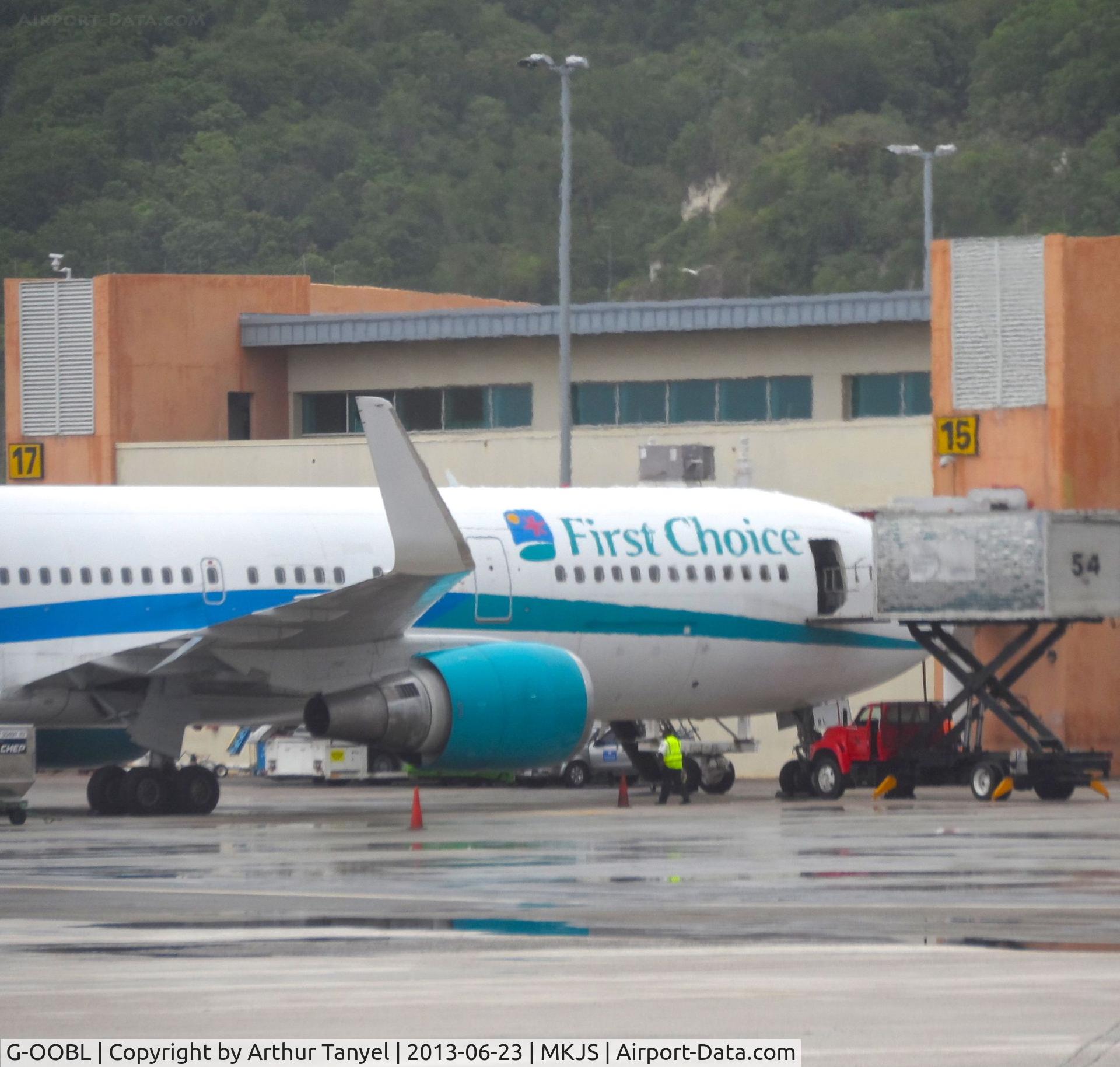 G-OOBL, 1995 Boeing 767-324 C/N 27393, @ gate @ MBJ