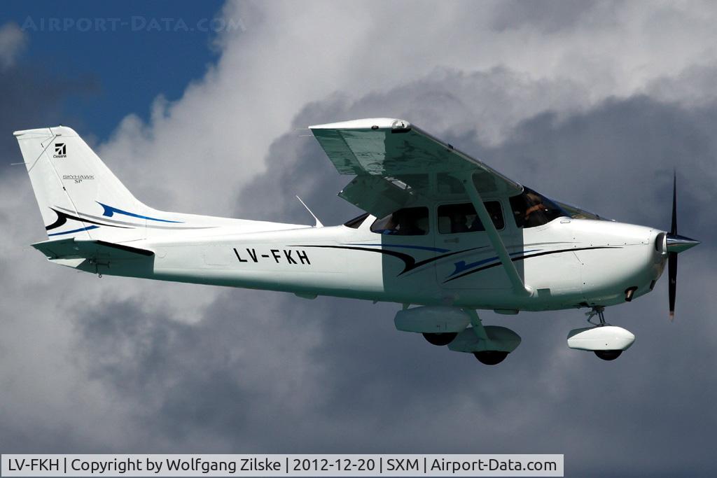 LV-FKH, Cessna 172 SP C/N Not found LV-FKH, visitor