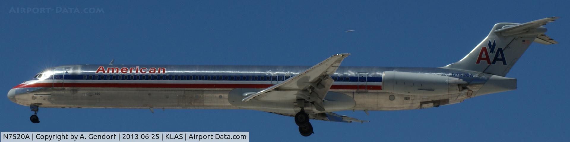 N7520A, 1990 McDonnell Douglas MD-82 (DC-9-82) C/N 49897, American Airlines, seen here on finals at Las Vegas Int´l(KLAS)