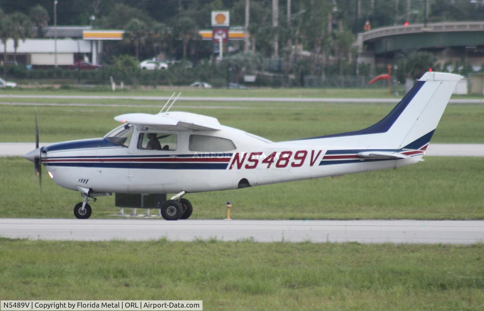 N5489V, 1975 Cessna 210L Centurion C/N 21060961, Cessna 210L