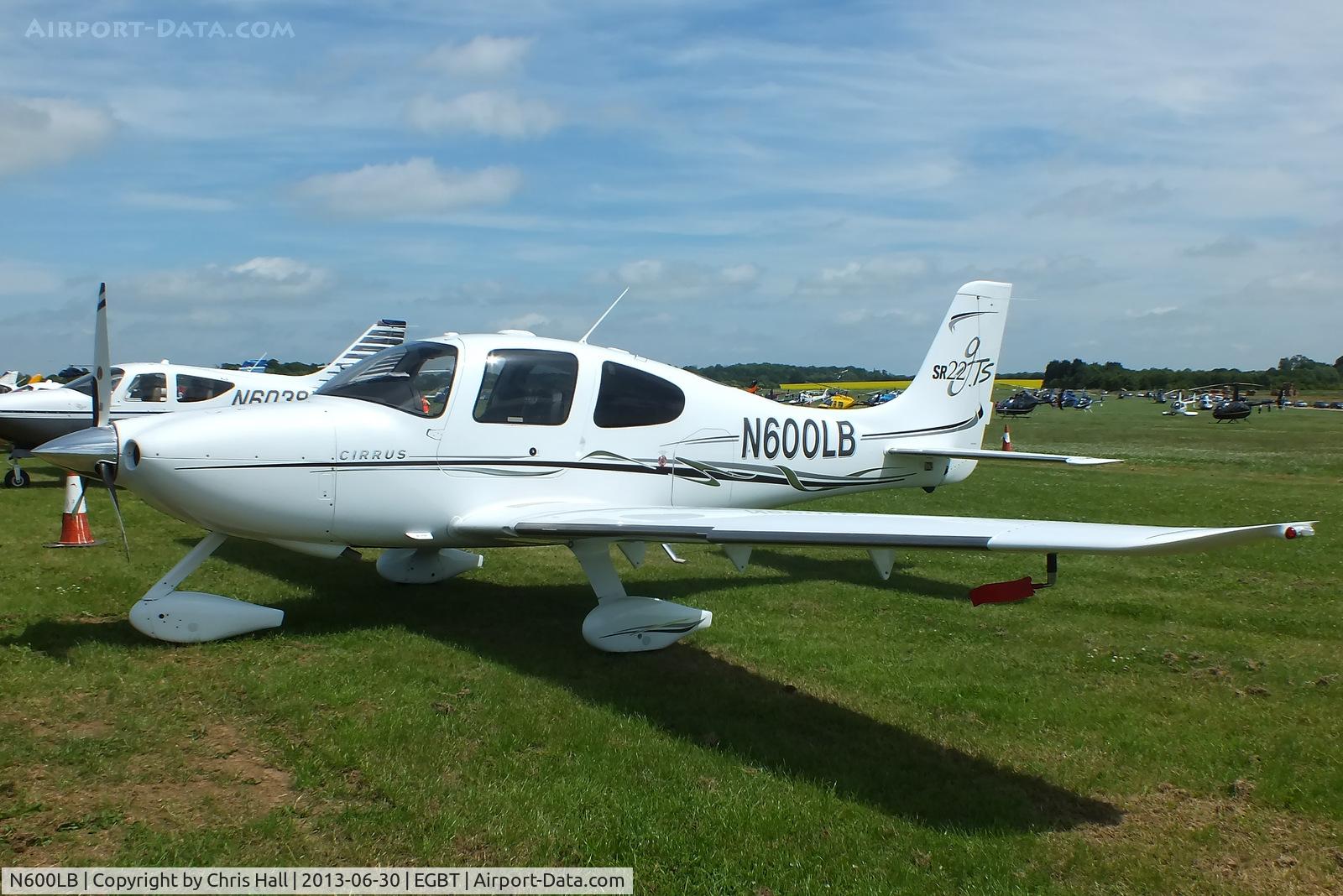 N600LB, 2005 Cirrus SR22 GTS C/N 1693, Visitor at Turweston for the British F1 Grand Prix at Silverstone