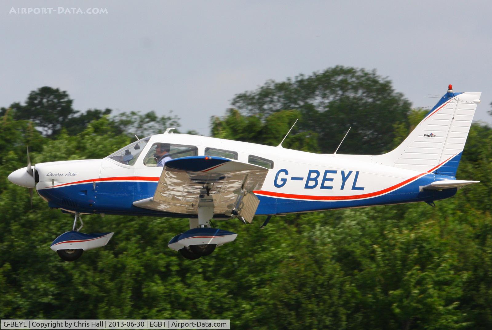 G-BEYL, 1974 Piper PA-28-180 Cherokee Archer C/N 28-7405098, Visitor at Turweston for the British F1 Grand Prix at Silverstone