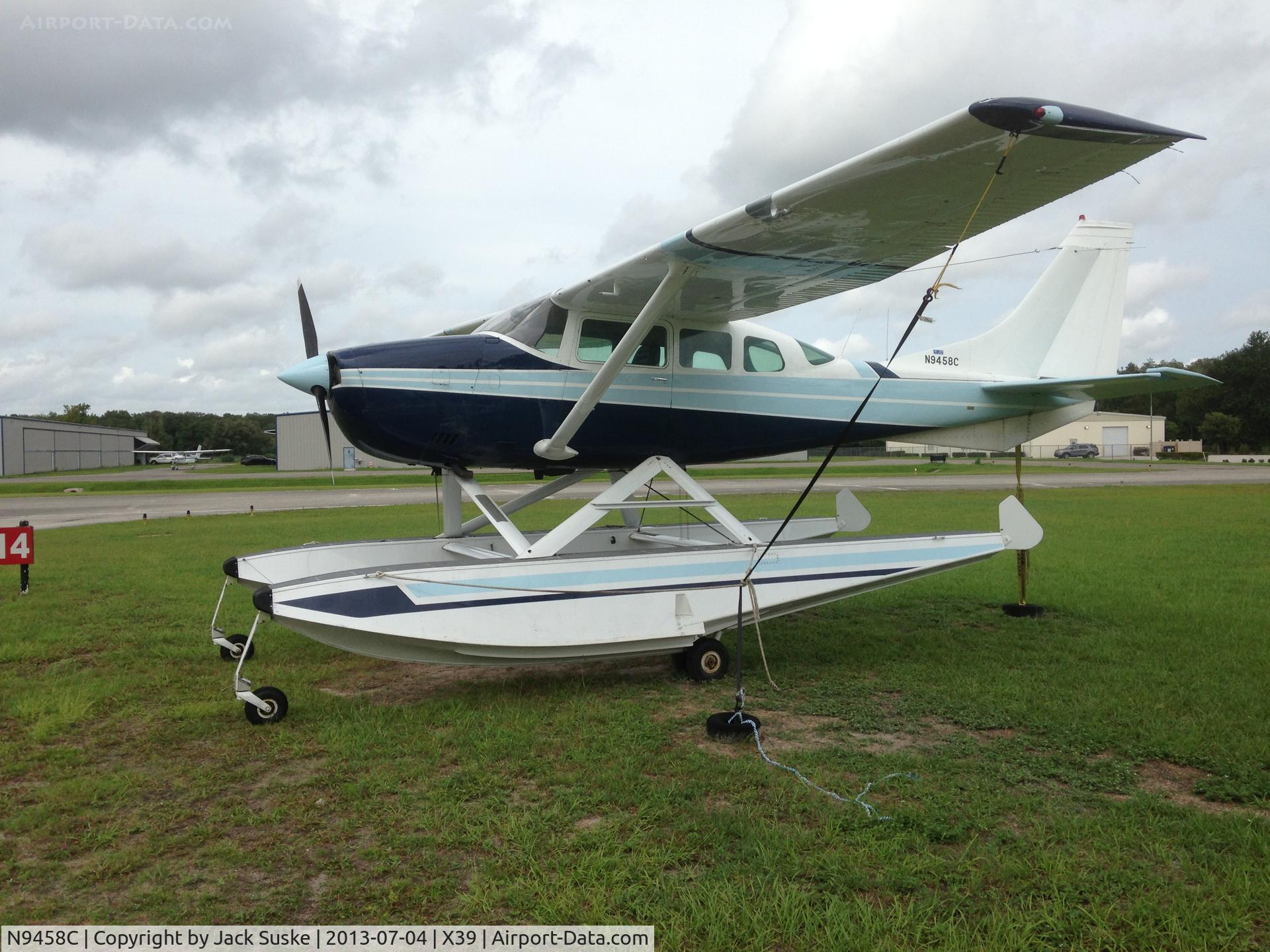 N9458C, Piper PA-28-161 C/N 287816479, At tie down Tampa North Air Park