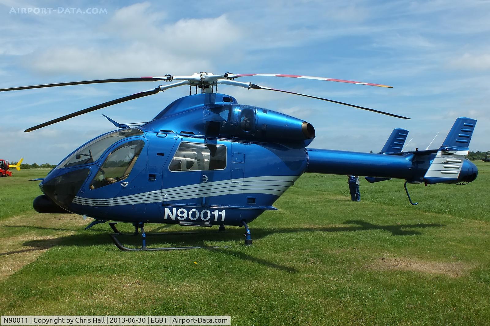 N90011, 2006 MD Helicopters MD-900 Explorer C/N 900-00115, being used for ferrying race fans to the British F1 Grand Prix at Silverstone