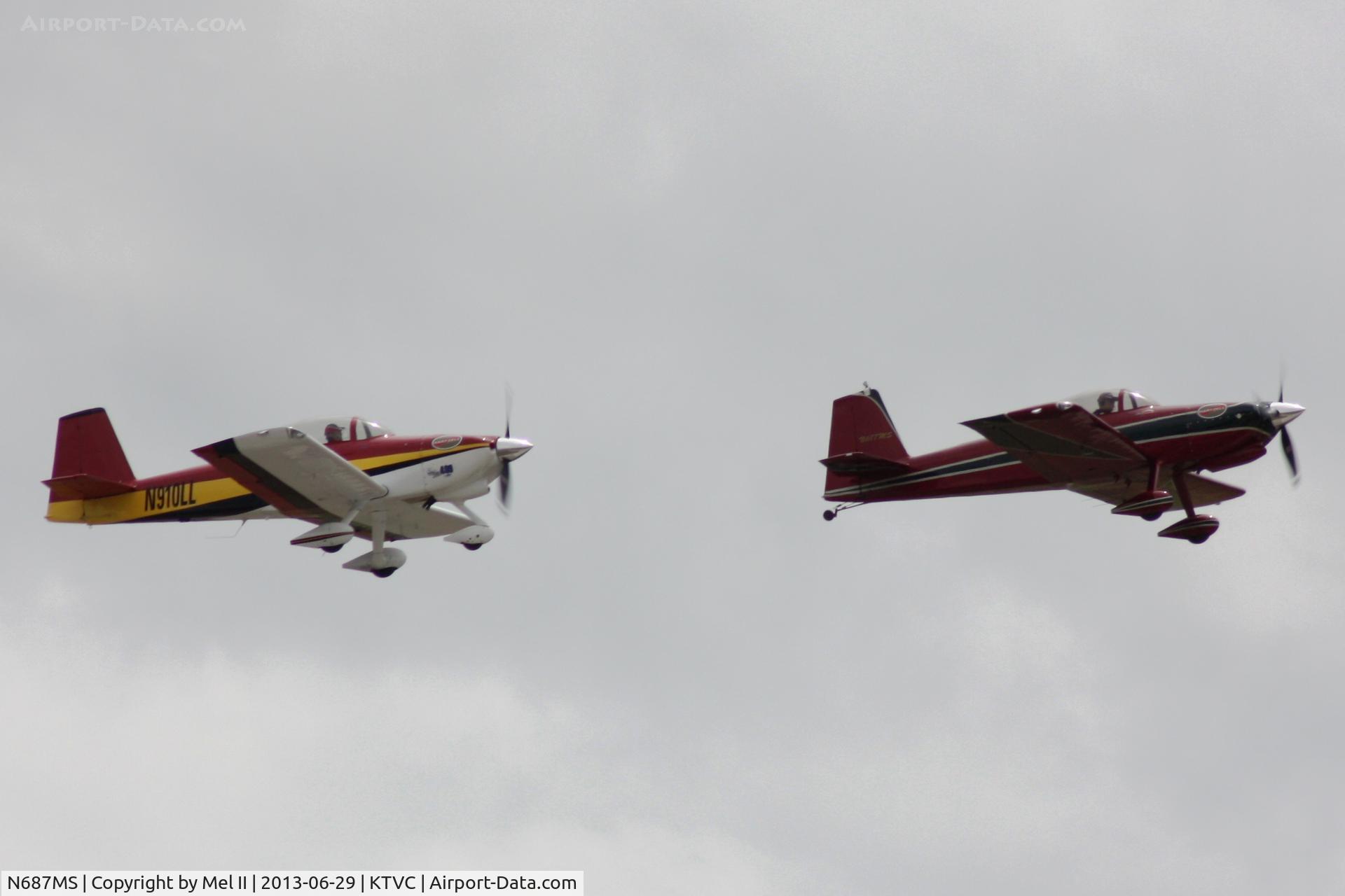 N687MS, 2005 Vans RV-8 C/N 82109, With N910LL Departing RWY 28