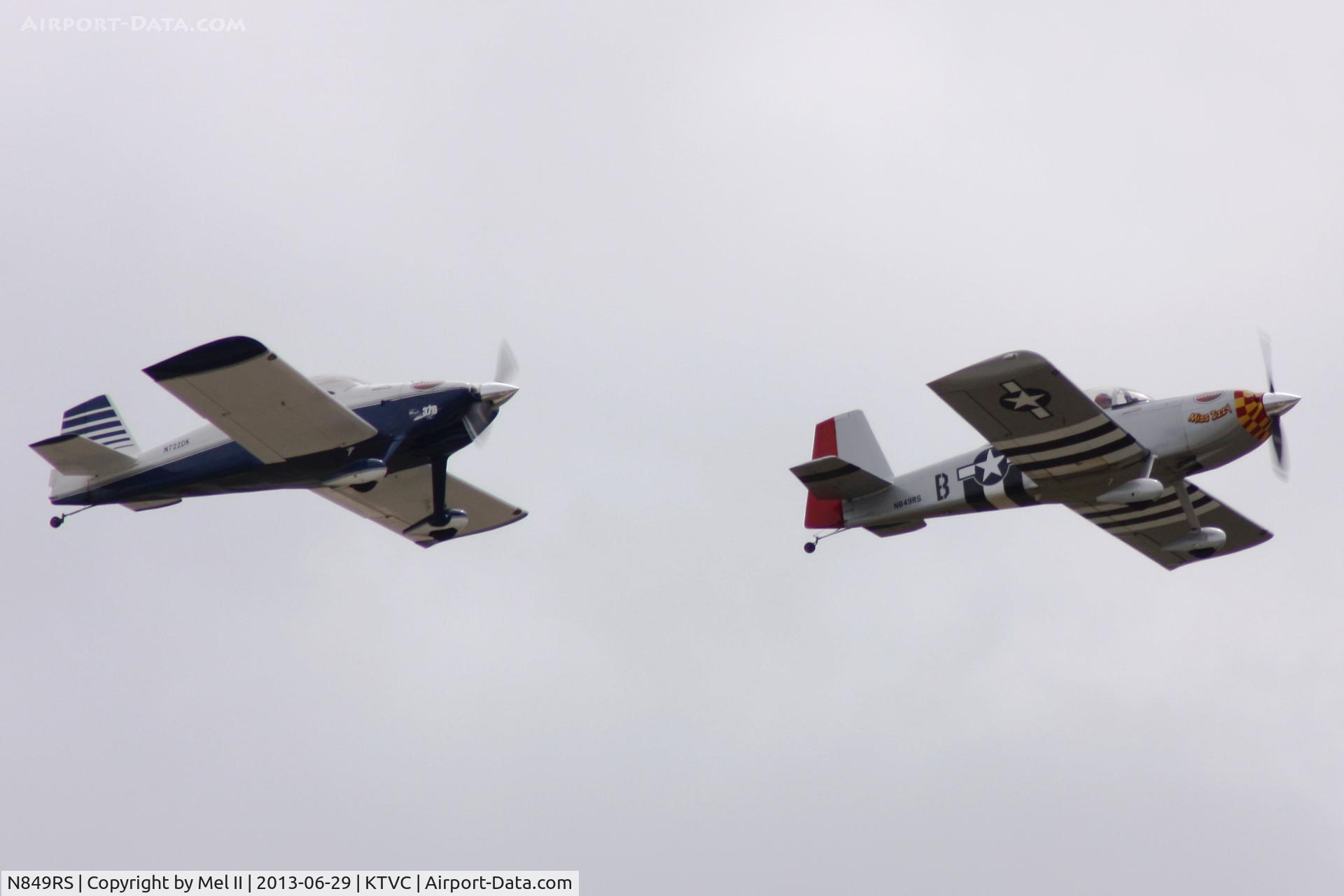 N849RS, 2006 Vans RV-8 C/N 81589, With N401RH Departing RWY 28