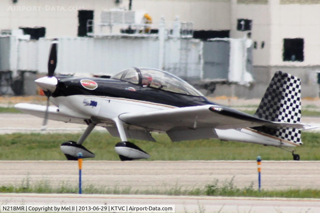 N218MR, Vans RV-8 C/N 82011, Landing RWY 36