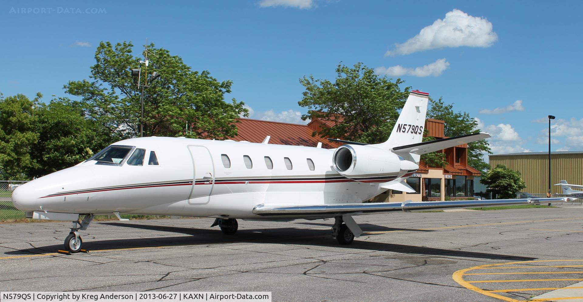 N579QS, 2008 Cessna 560XL Citation XLS C/N 560-5773, Cessna 560XL Citation Excel on the ramp.