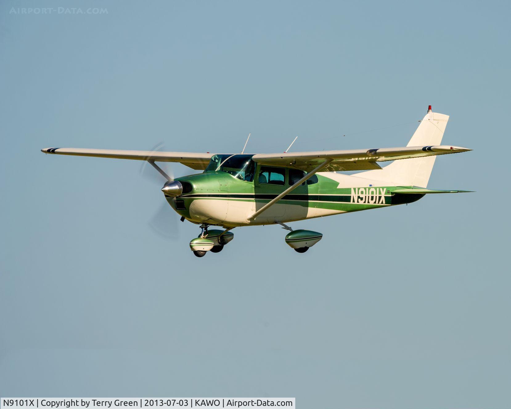 N9101X, 1961 Cessna 182D Skylane C/N 18253501, Landing 34 @ KAWO