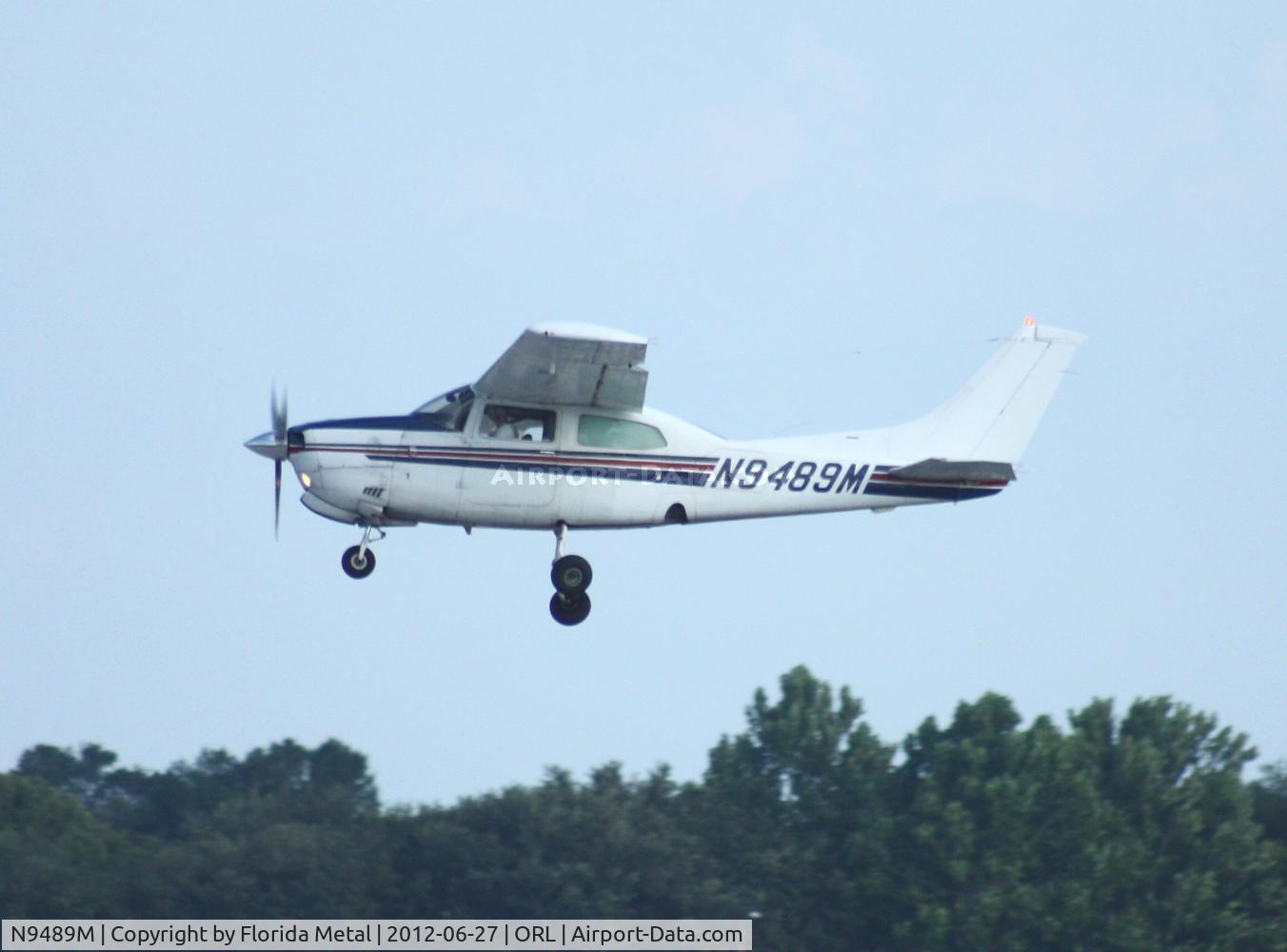 N9489M, 1977 Cessna 210M Centurion C/N 21062081, Cessna 210M