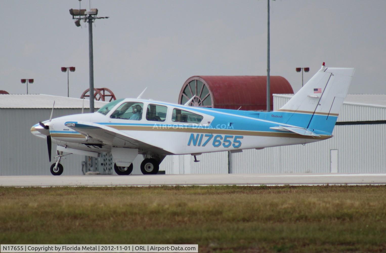 N17655, 1977 Beech B-55 C/N TC-2058, Beech 55 Baron