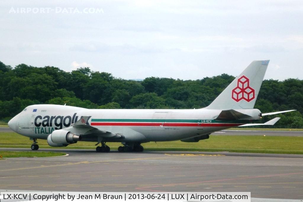 LX-KCV, 1997 Boeing 747-4R7F/SCD C/N 25868, Cargolux Italia (C8 / ICV). Named 