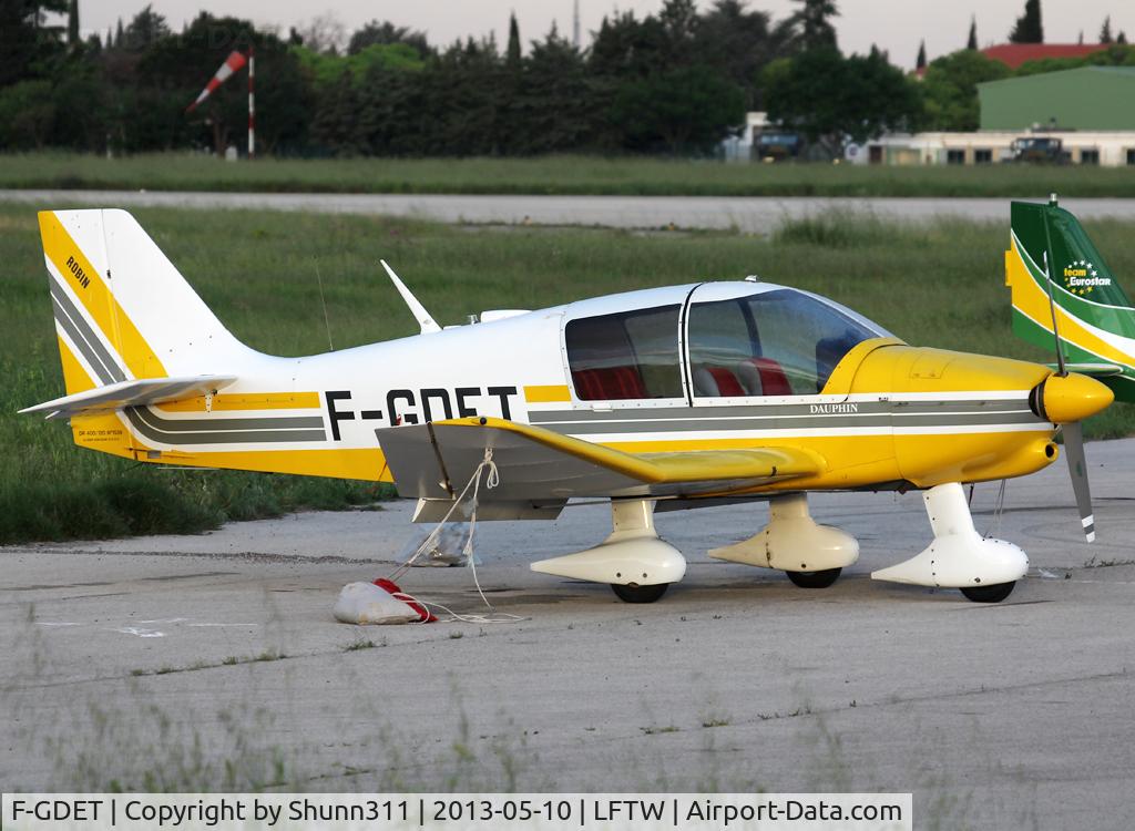 F-GDET, Robin DR-400-120 C/N 1539, Parked at the Airport...