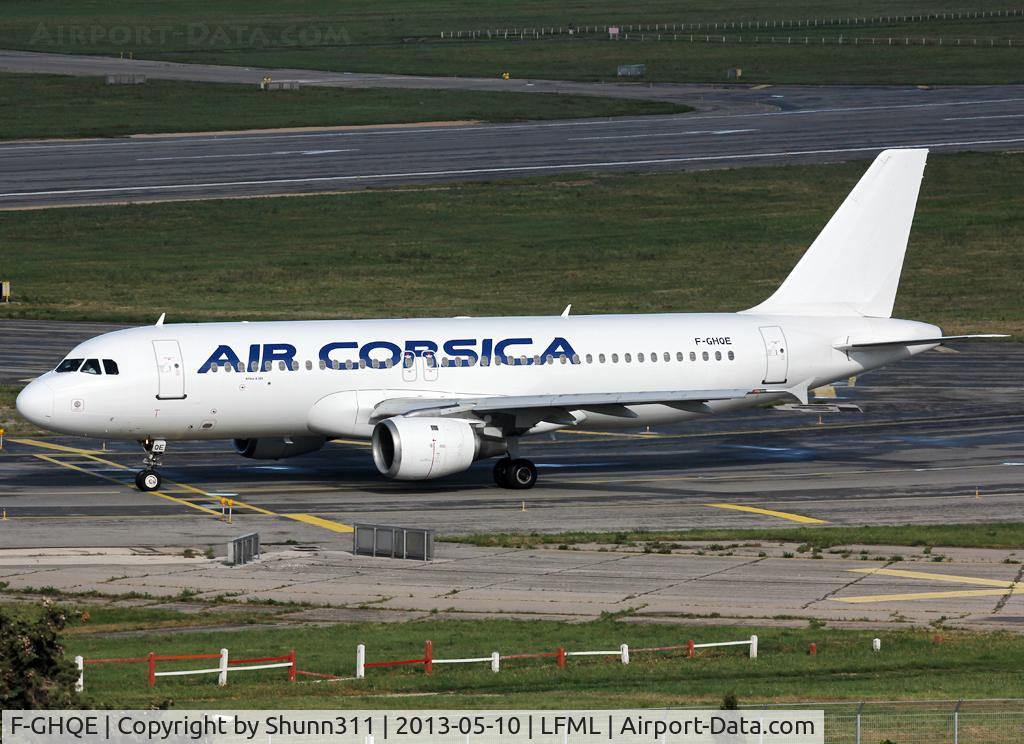 F-GHQE, 1990 Airbus A320-211 C/N 0115, Lining up rwy 31R in his new corporate identity...