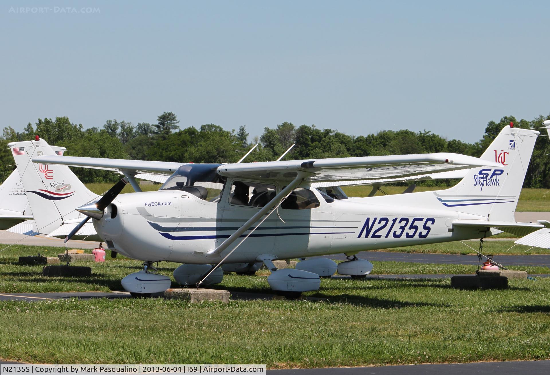 N2135S, 2003 Cessna 172S C/N 172S9558, Cessna 172S