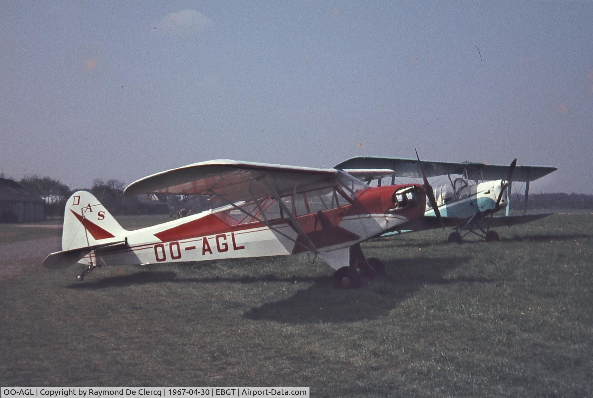 OO-AGL, 1945 Piper L-4J Grasshopper (J3C-65D) C/N 13047, Gent  30-4-67