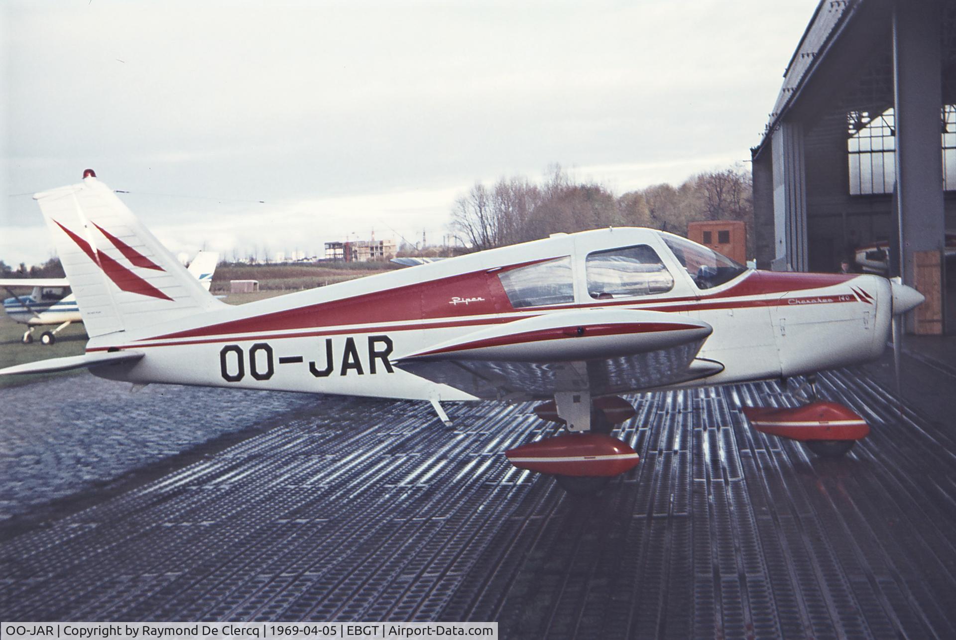 OO-JAR, 1969 Piper PA-28-140 Cherokee C/N 28-24376, Gent  5-4-69