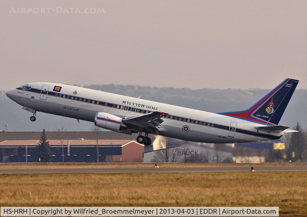 HS-HRH, 1990 Boeing 737-448 C/N 24866, Touch and go at EDDR.