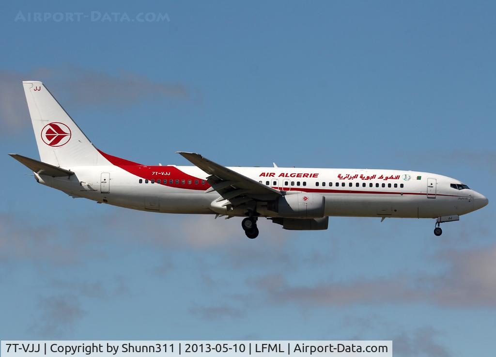 7T-VJJ, 2000 Boeing 737-8D6 C/N 30202, Landing rwy 31R with additional 50th anniversary patch...