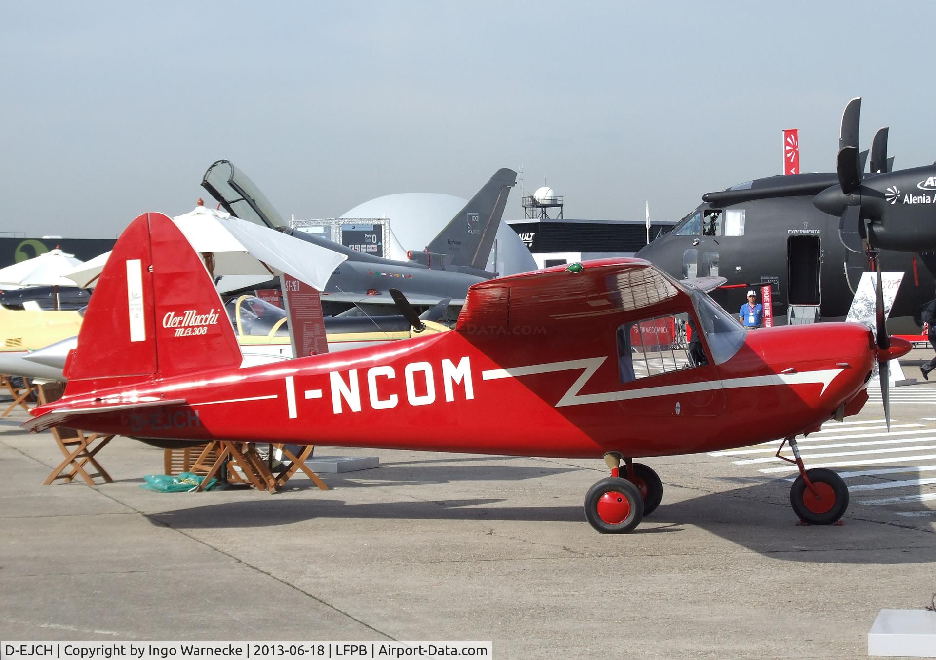D-EJCH, Macchi MB.308 C/N 5844/71, Macchi MB.308 at the Aerosalon 2013, Paris