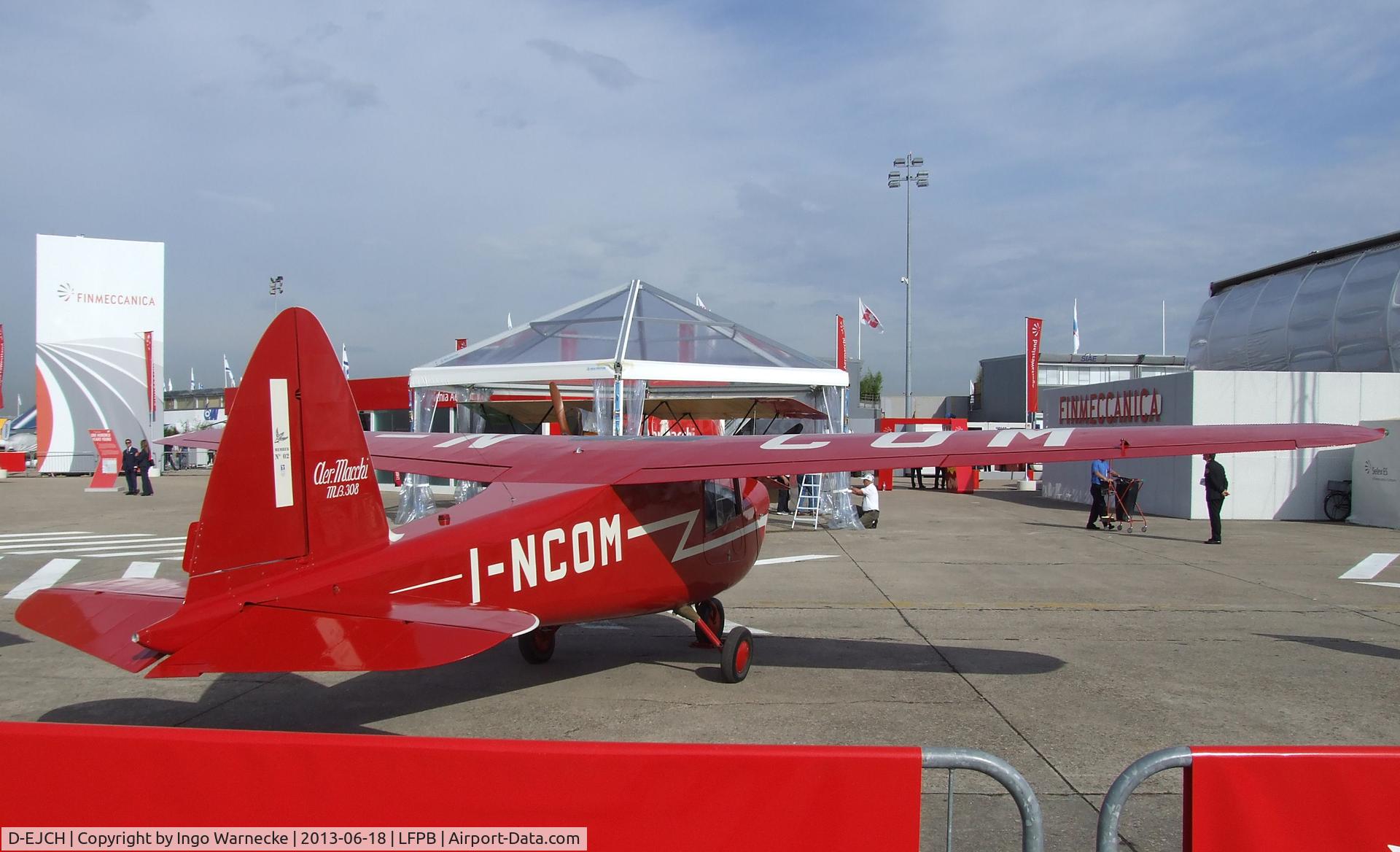 D-EJCH, Macchi MB.308 C/N 5844/71, Macchi MB.308 at the Aerosalon 2013, Paris