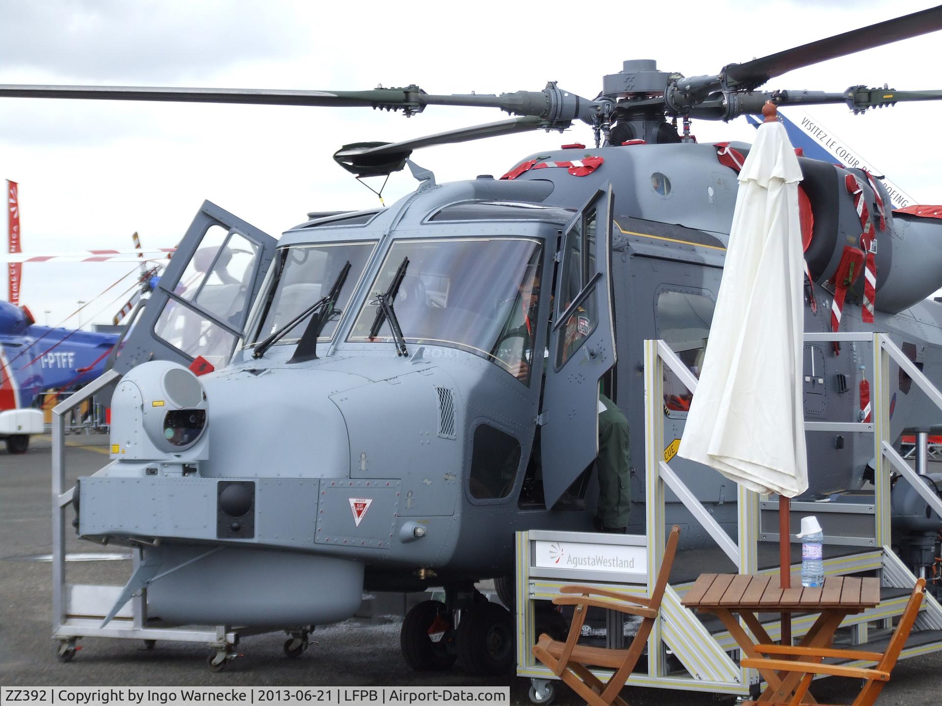 ZZ392, AgustaWestland AW-159 Wildcat AH.1 C/N 490, AgustaWestland AW159 Lynx Wildcat AH1 at the Aerosalon 2013, Paris