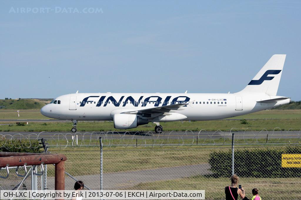 OH-LXC, 2001 Airbus A320-214 C/N 1544, OH-LXC just arrived on rw 04L