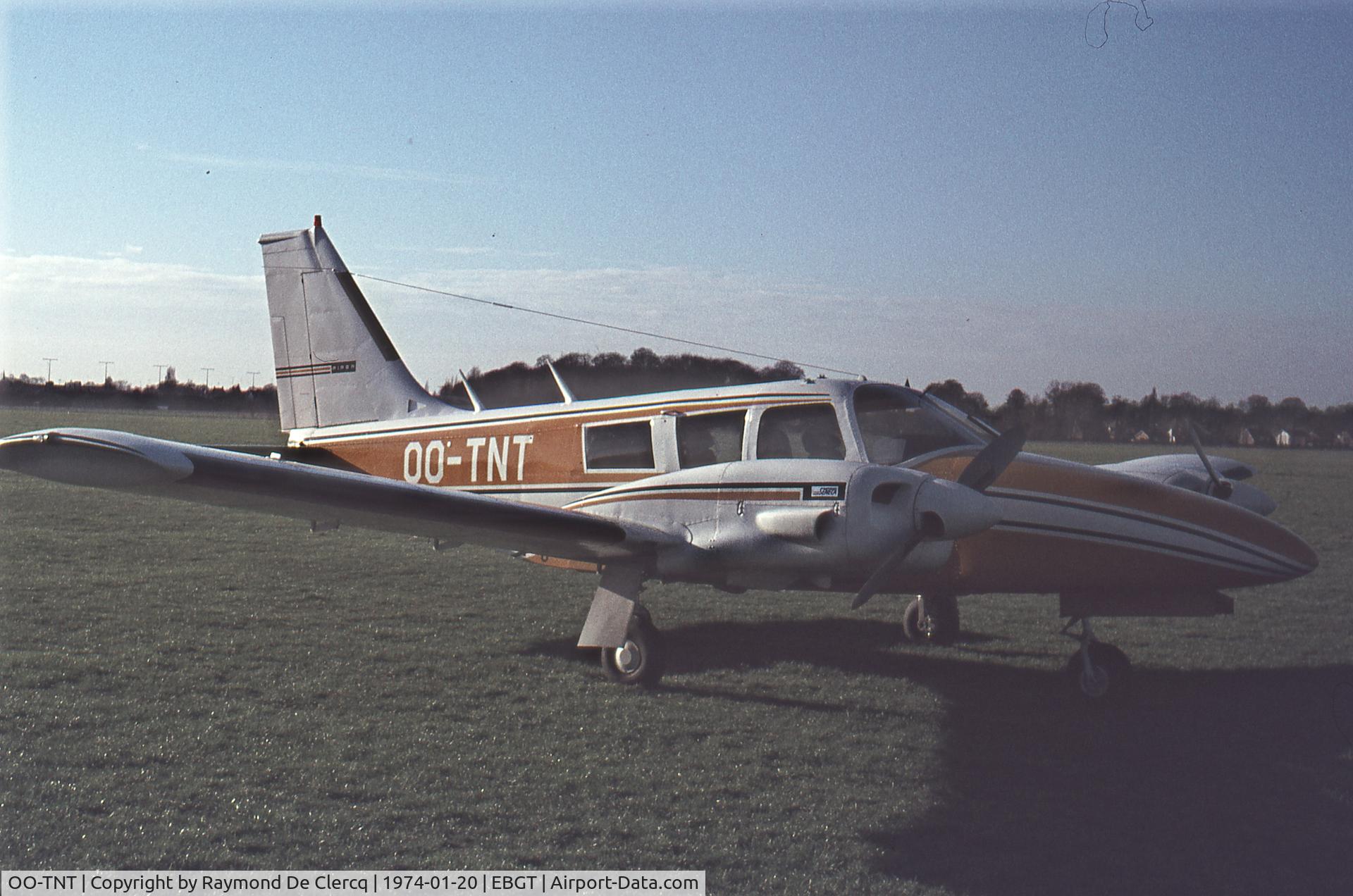 OO-TNT, 1973 Piper PA-34-200 C/N 34-7350334, Gent   20-1-74