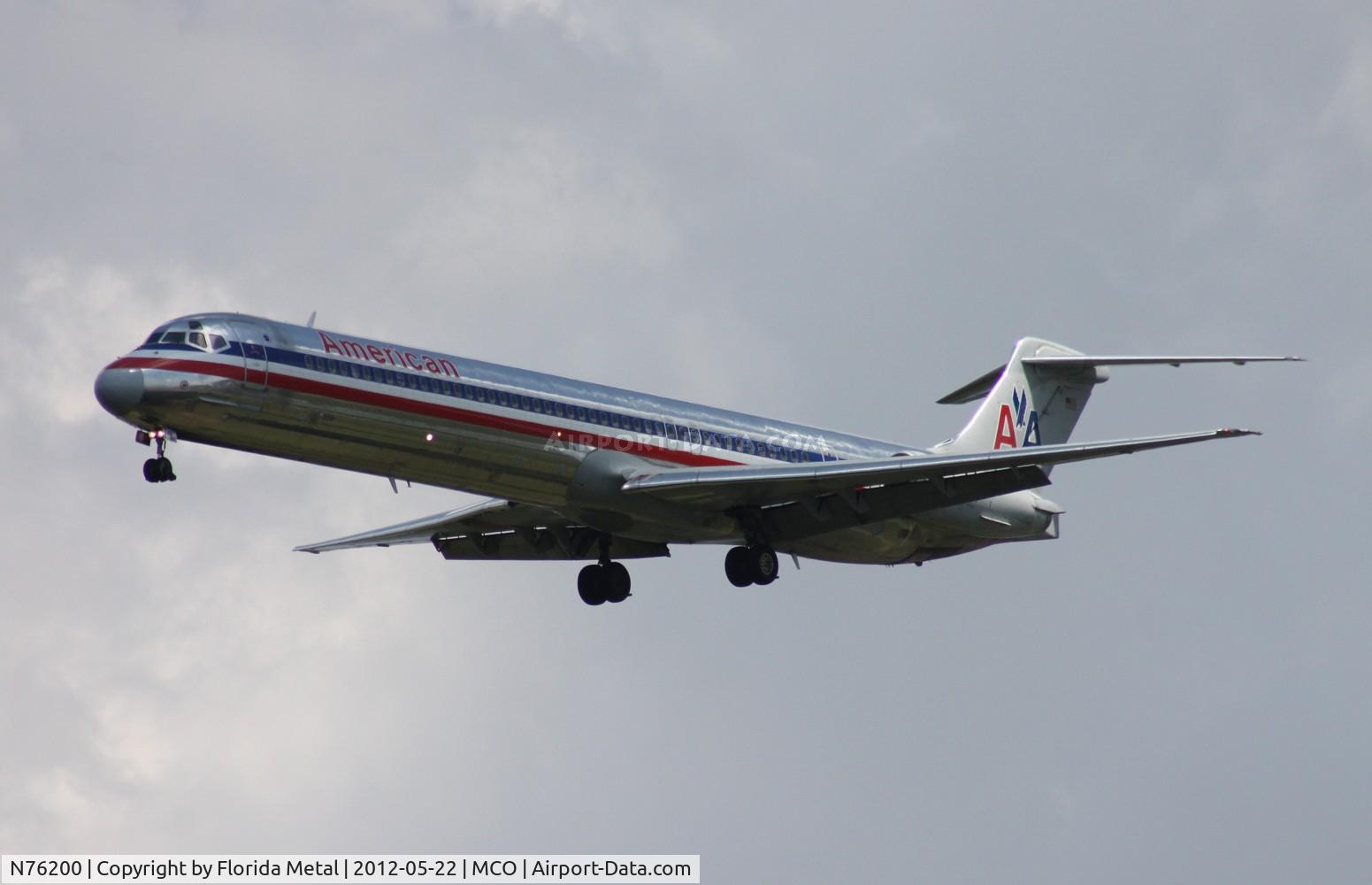N76200, 1992 McDonnell Douglas MD-83 (DC-9-83) C/N 53290, American MD-83