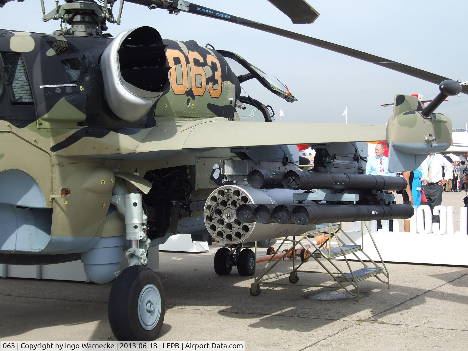 063, Kamov Ka-52 Alligator C/N 3538264800003, Kamov Ka-52 Alligator HOKUM-B of the VVS (Russian Air Force) at the Aerosalon 2013, Paris