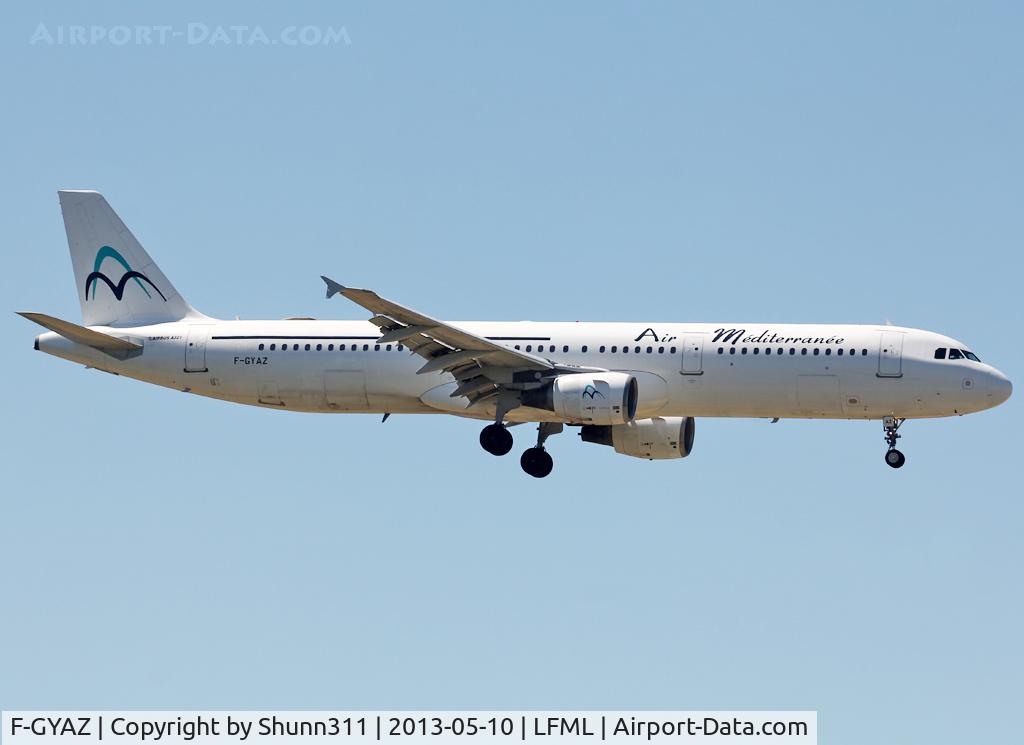 F-GYAZ, 1994 Airbus A321-111 C/N 519, Landing rwy 31L