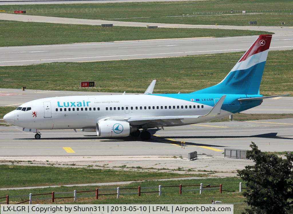 LX-LGR, 2004 Boeing 737-7C9 C/N 33803, Lining up rwy 31R for departure
