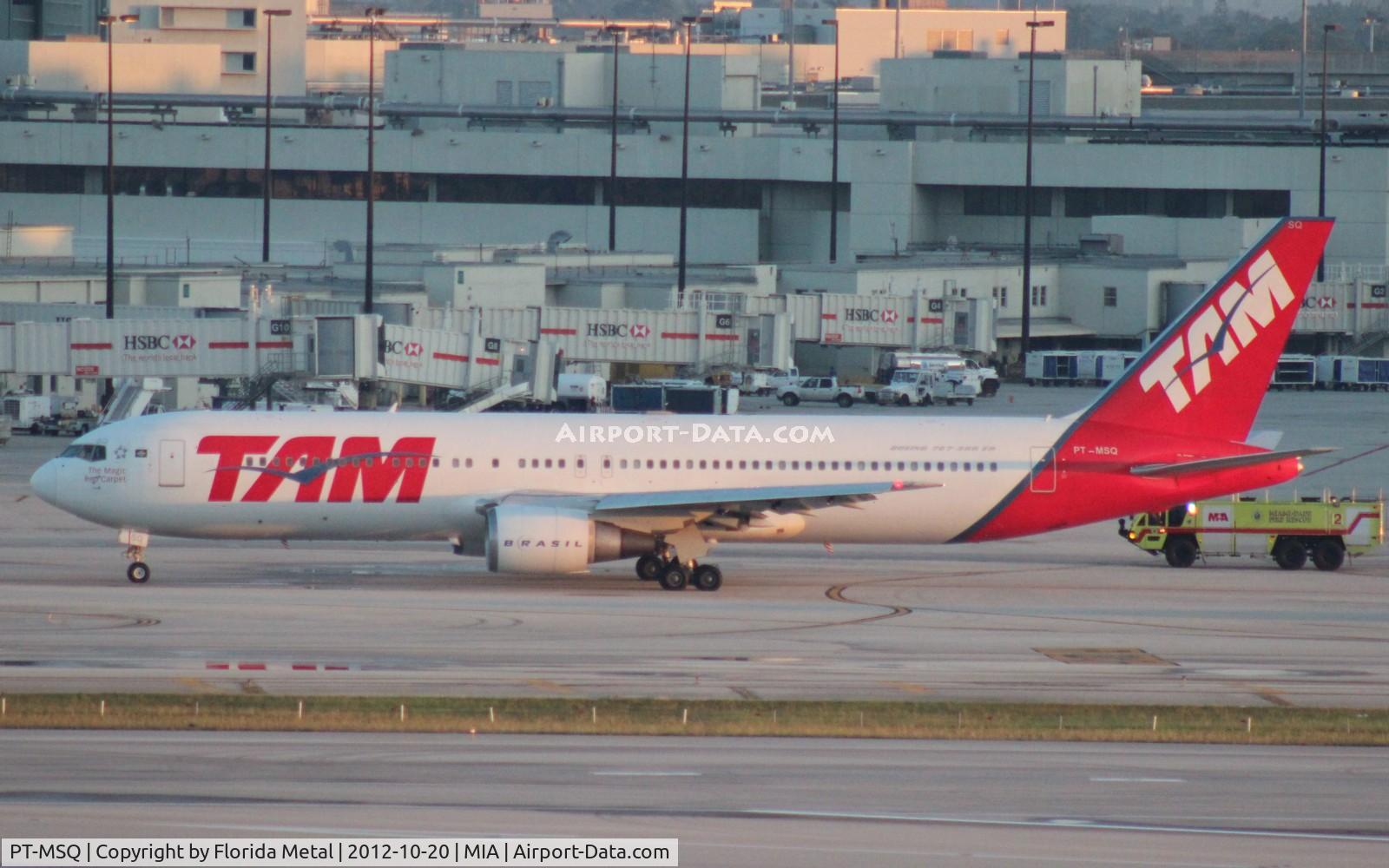 PT-MSQ, 1995 Boeing 767-33A C/N 27468, TAM 767-300