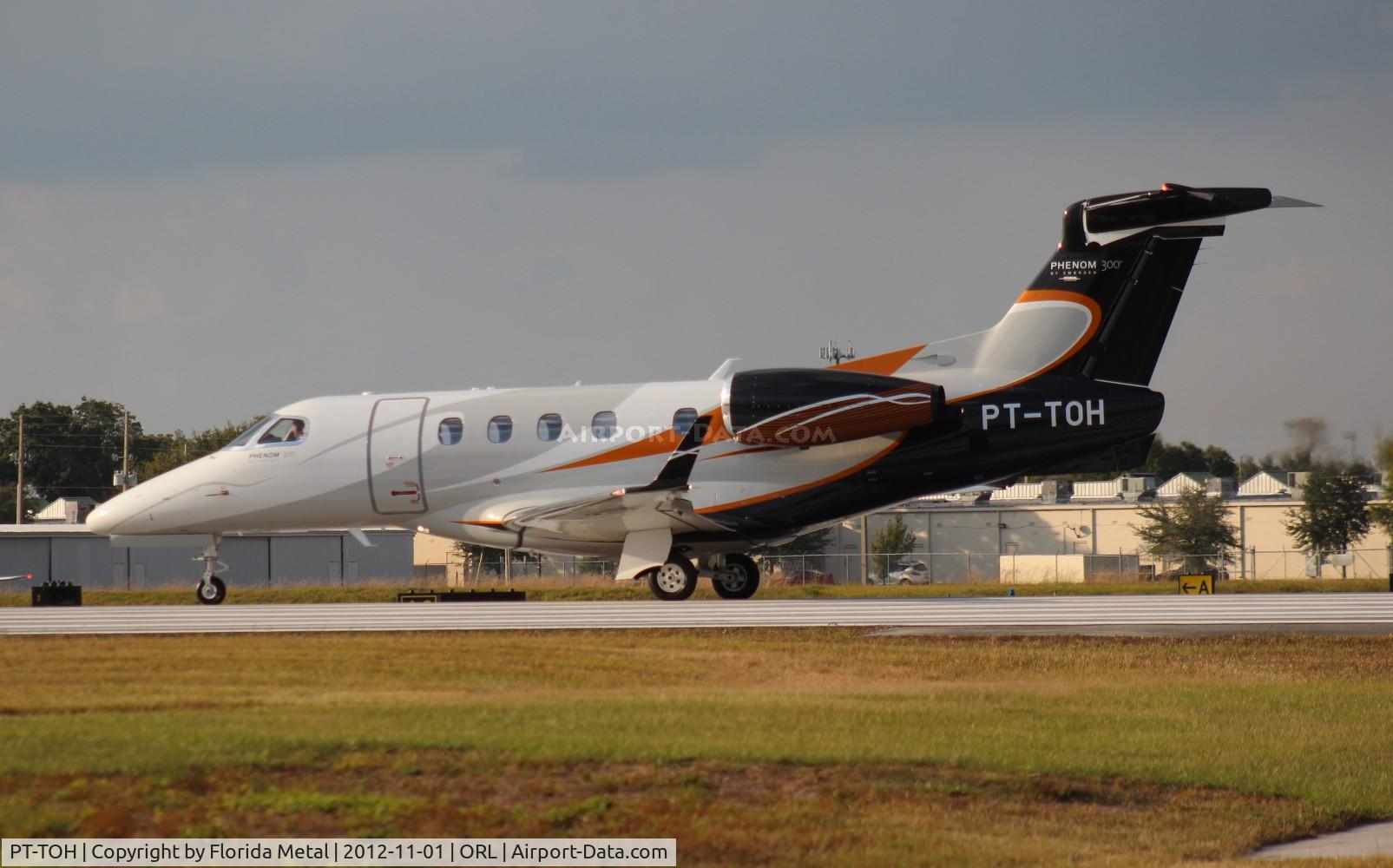 PT-TOH, 2012 Embraer EMB-505 Phenom 300 C/N 50500110, Phenom 300