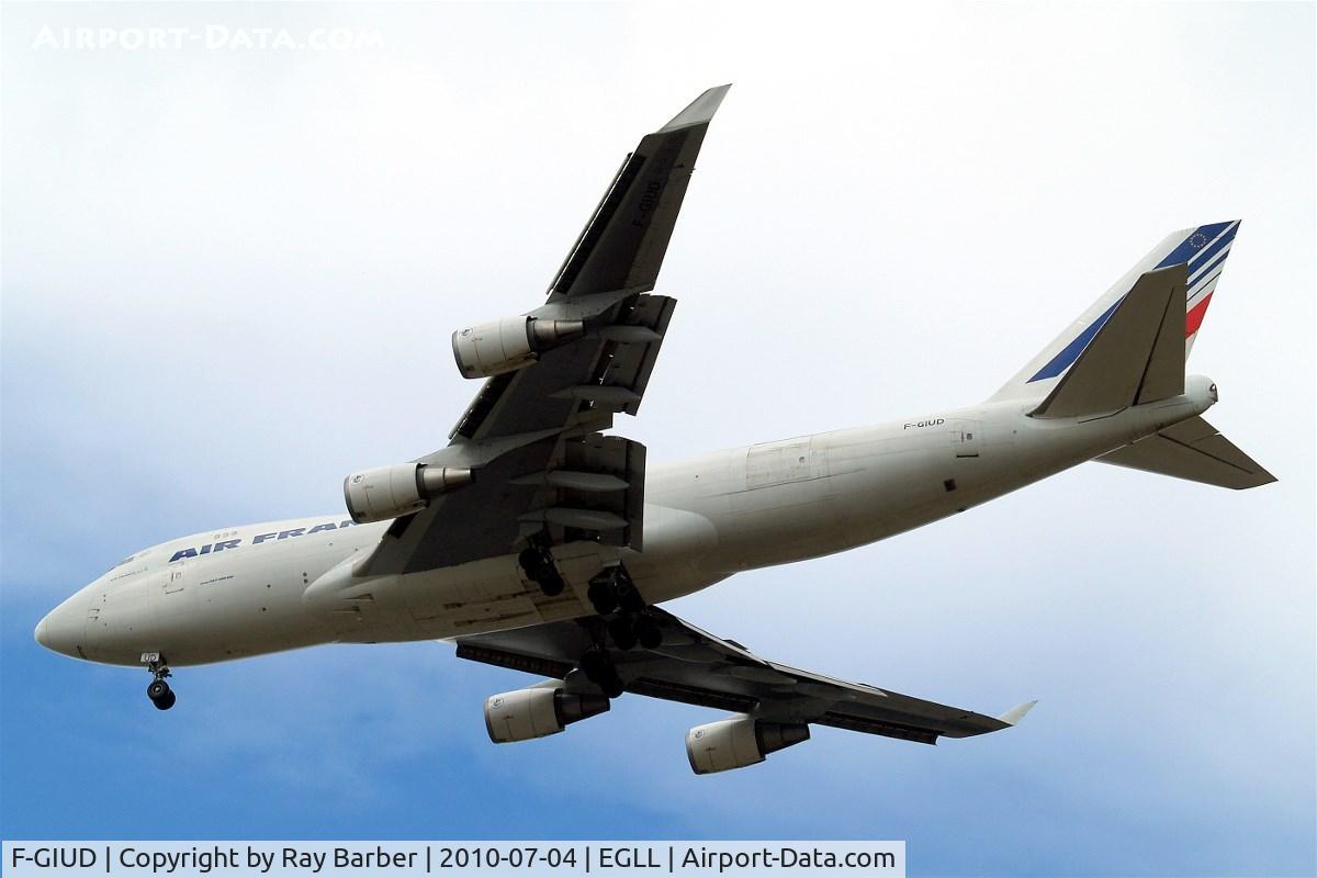 F-GIUD, 2004 Boeing 747-428F/ER/SCD C/N 32870, Boeing 747-428ERF [32870] (Air France Cargo) Home~G 04/07/2010