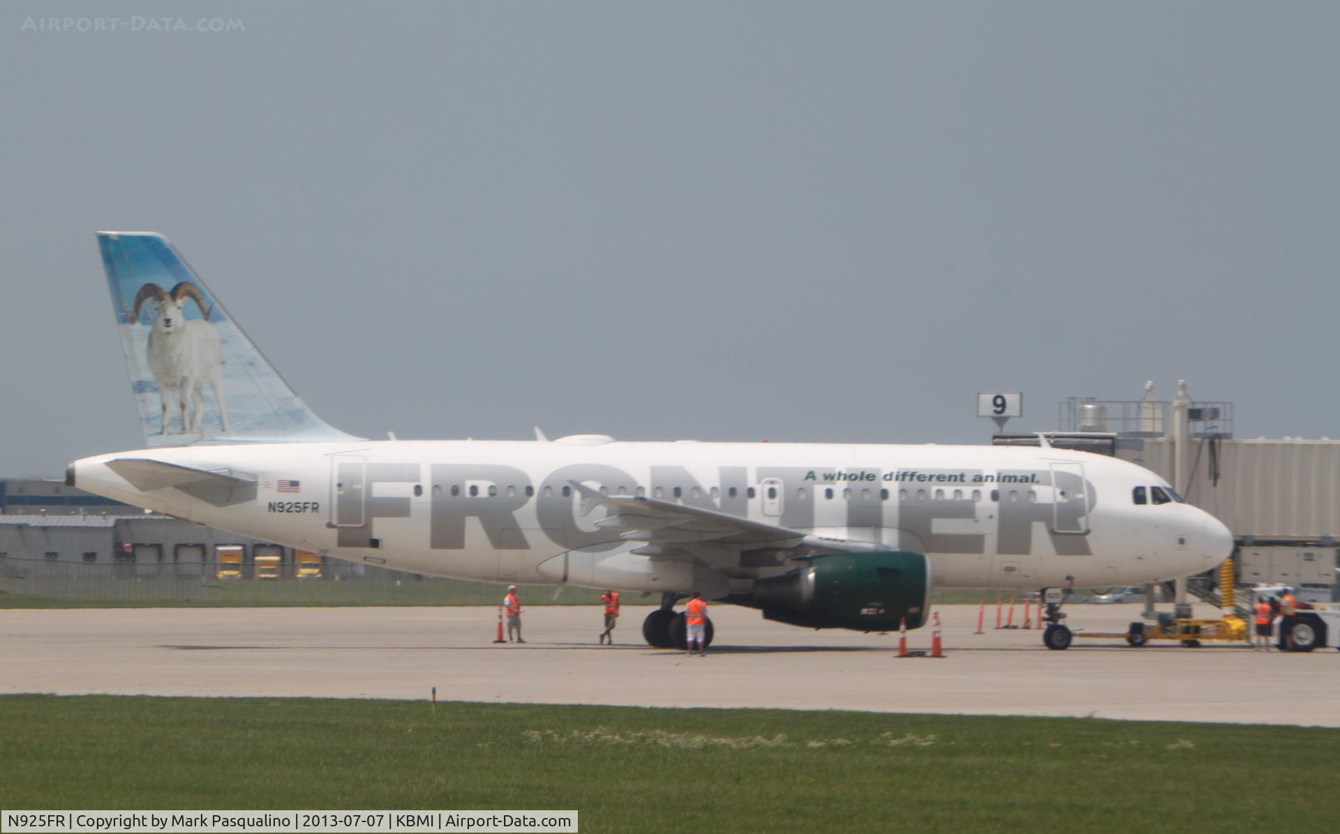 N925FR, 2004 Airbus A319-111 C/N 2103, Airbus A319