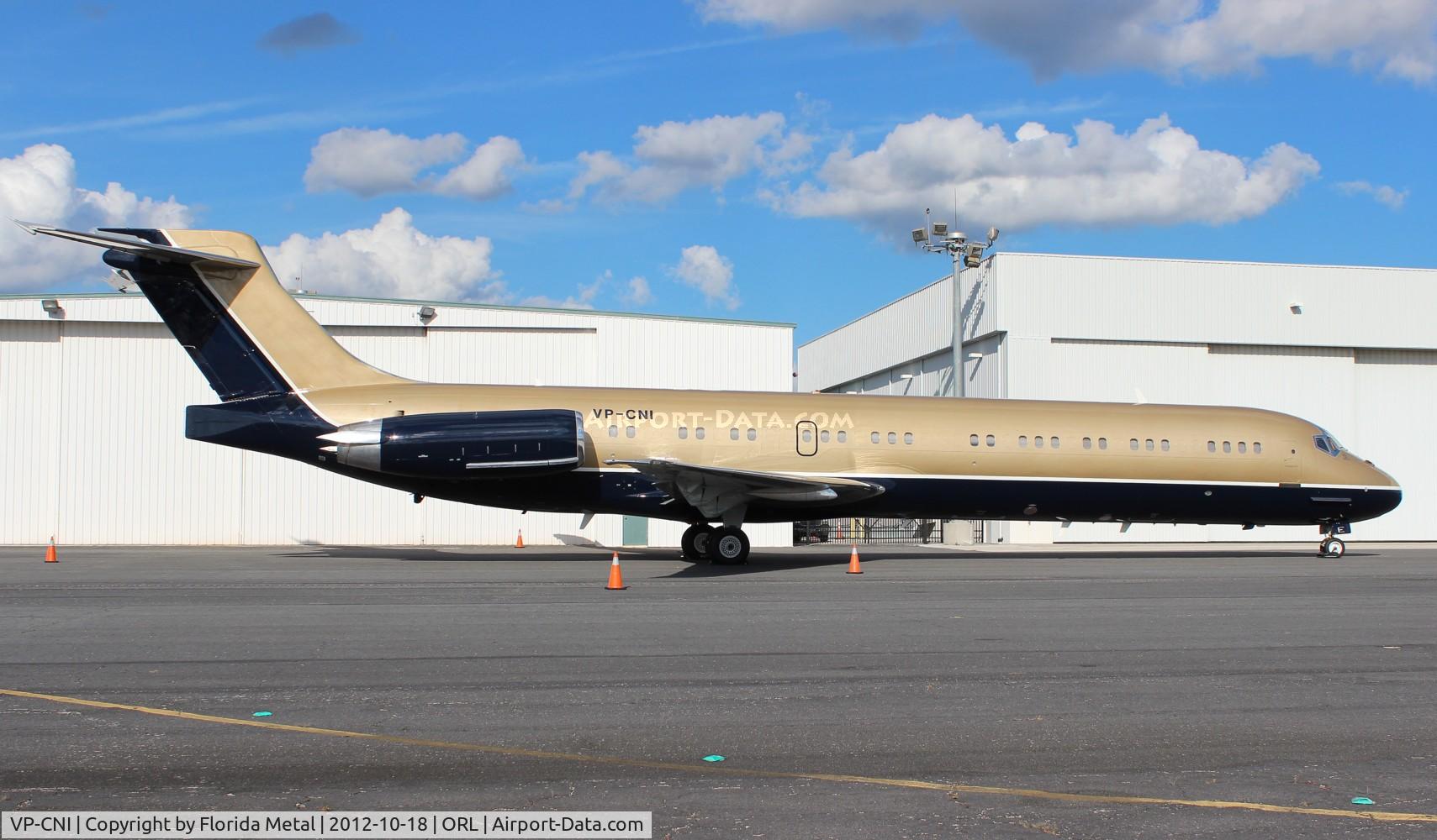 VP-CNI, 1989 McDonnell Douglas MD-87 (DC-9-87) C/N 49767, Private MD-87 in for NBAA