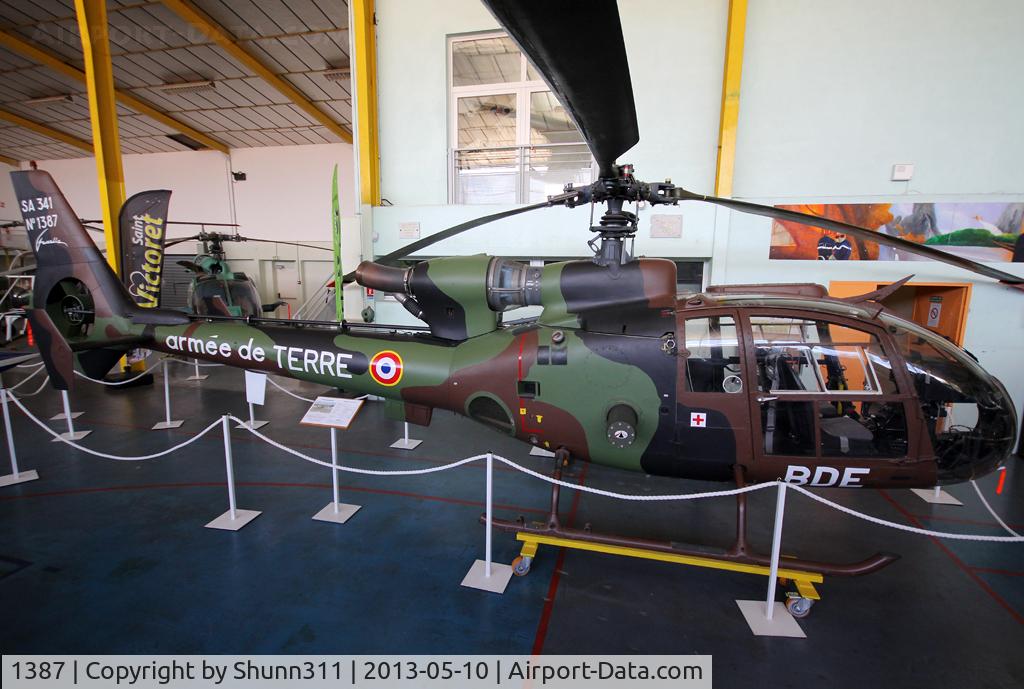 1387, Aérospatiale SA-341F Gazelle C/N 1387, Preserved inside St-Victoret Museum as BDE and ferried here from Dax Air Base on December, 19 2009