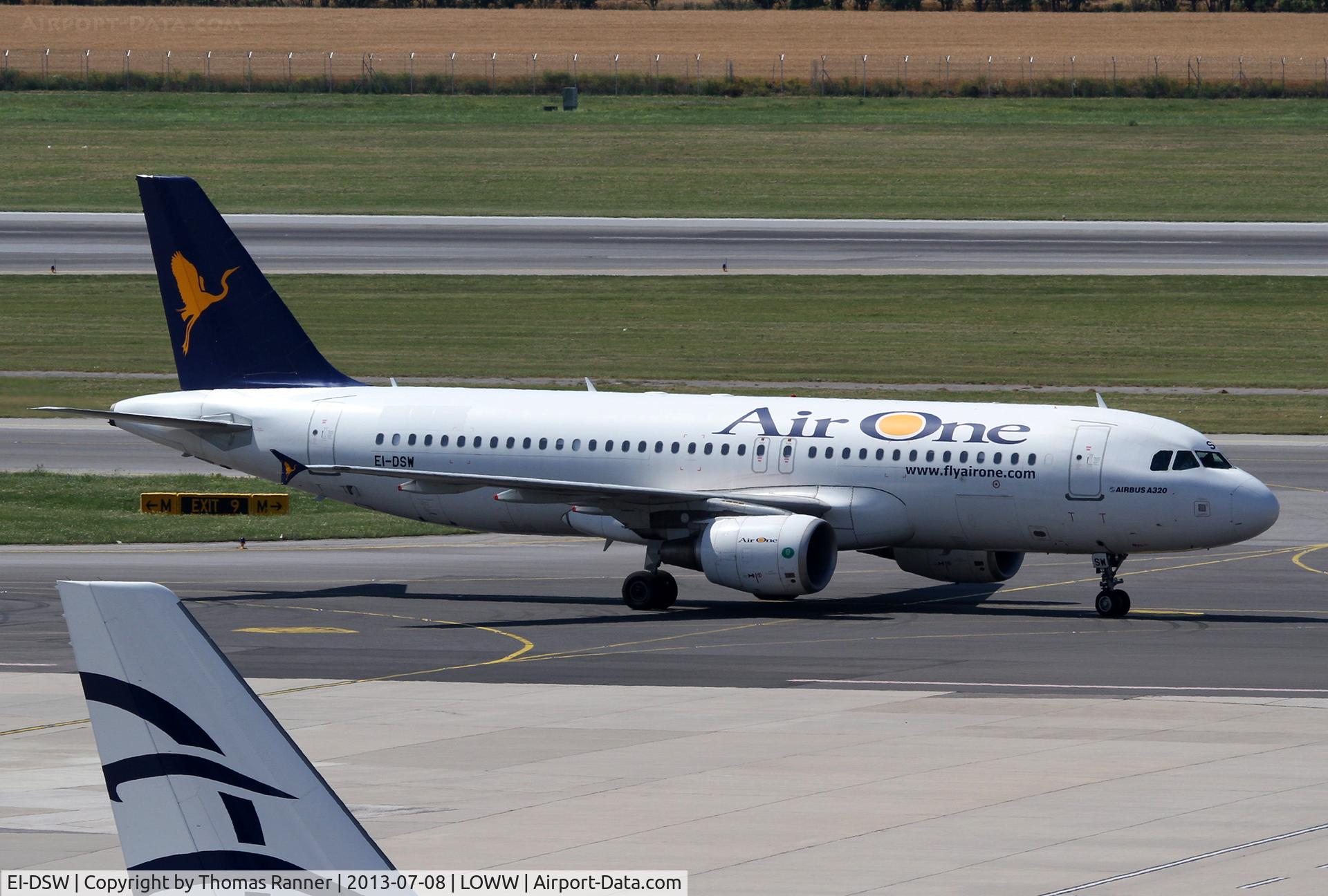 EI-DSW, 2008 Airbus A320-216 C/N 3609, Air One Airbus A320