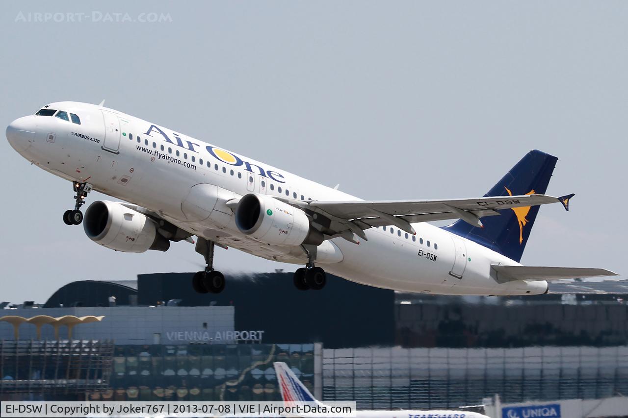 EI-DSW, 2008 Airbus A320-216 C/N 3609, Air One