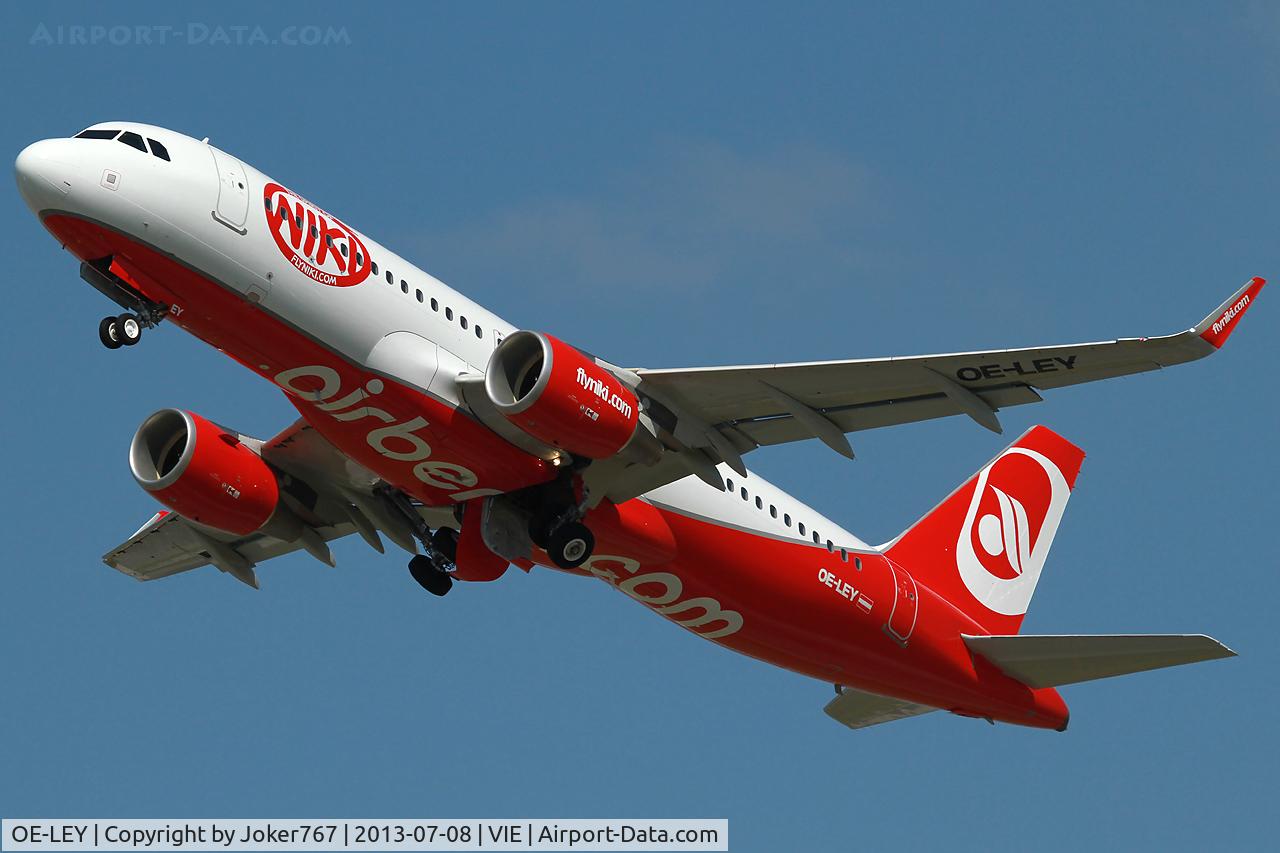 OE-LEY, 2013 Airbus A320-214 C/N 5648, NIKI