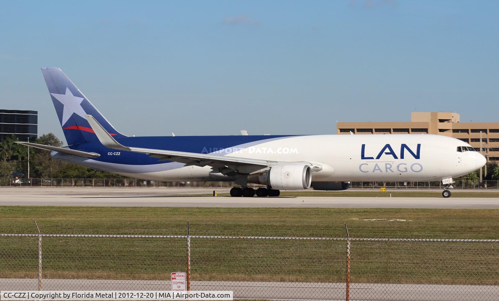 CC-CZZ, 1998 Boeing 767-316F/ER C/N 25756, LAN Cargo 767-300